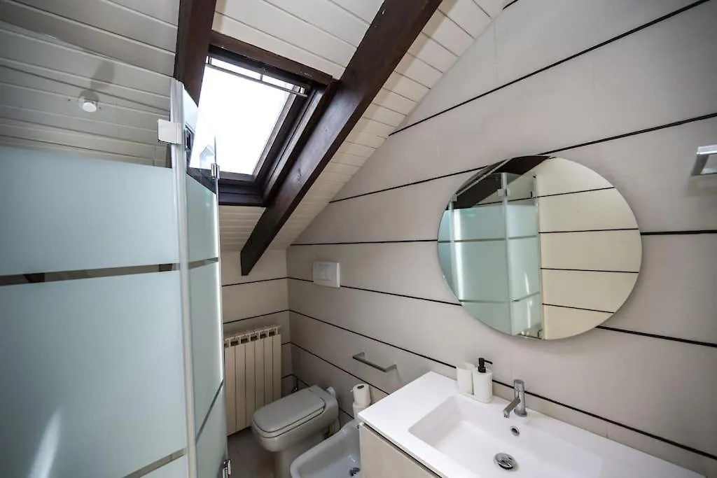 Wonderfull Two Floors Apartment Navigli Milan