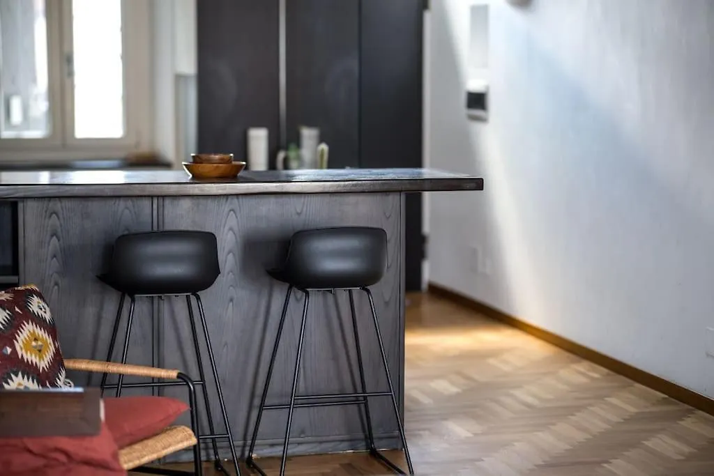 Wonderfull Two Floors Apartment Navigli Milan