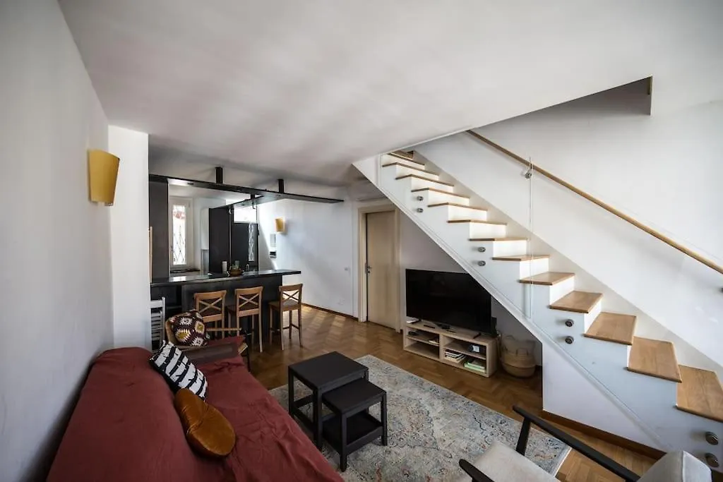 Wonderfull Two Floors Apartment Navigli Milan