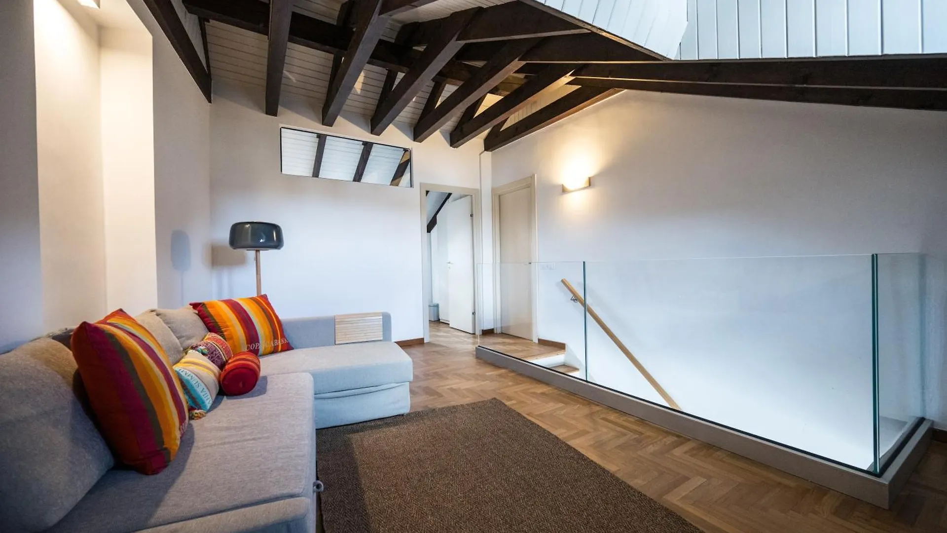 Wonderfull Two Floors Apartment Navigli Milan